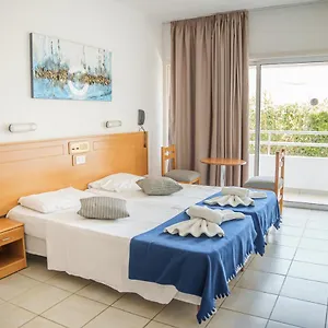 Hotel Cornelia